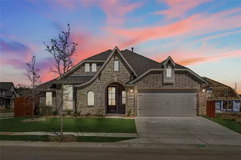Exterior - 5620 Montex Rd, Argyle, TX 76226 photo 2 of 5