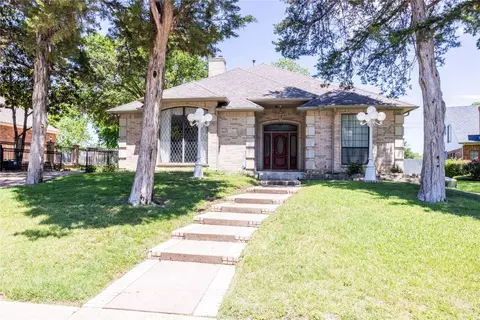 1734 Crescent Ln, Duncanville, TX 75137