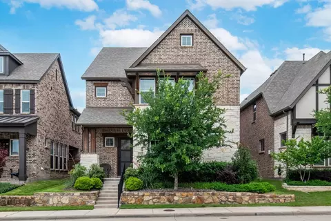 17129 Lacebark Ln, Dallas, TX 75252