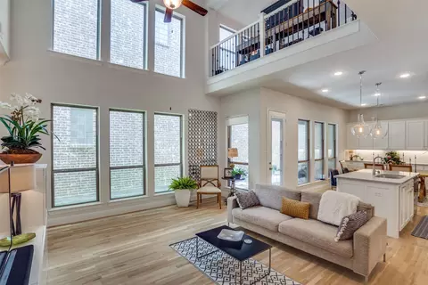7025 Collin Mckinney Pkwy, Mckinney, TX 75070