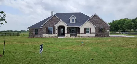 1382 Mohak Ln, Farmersville, TX 75442
