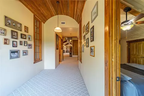 Entry Way - 1150 Dps Tower Rd, Perrin, TX 76486 photo 1 of 1