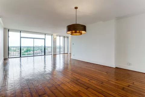 5200 Keller Springs Rd #713, Dallas, TX 75248
