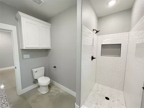618 E Day St, Denison, TX 75021 photo 13