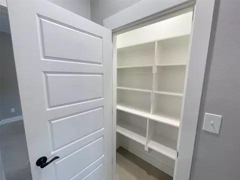 618 E Day St, Denison, TX 75021 photo 17