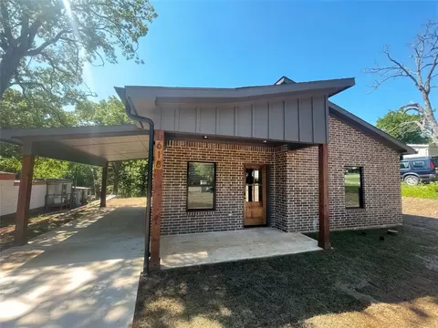 618 E Day St, Denison, TX 75021
