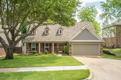 4385 Kenwood Dr, Grapevine, TX 76051