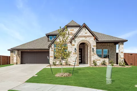 10704 Stanhope Dr, Crowley, TX 76036