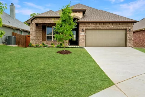 1325 Ridgeview Dr, Weatherford, TX 76086