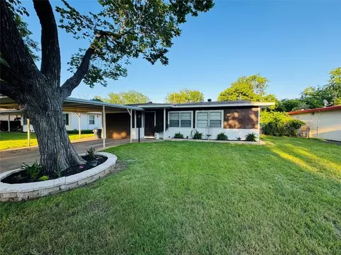 2818 Elm Park, Richland Hills, TX 76118