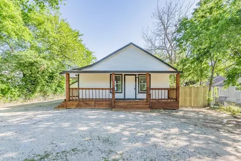 5232 N Hampshire Blvd, Fort Worth, TX 76112