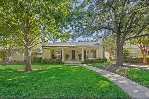 4615 N Versailles Ave, Highland Park, TX 75209
