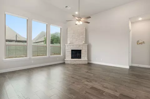 1109 10th St, Argyle, TX 76226 photo 13