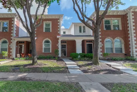 508 Legends Dr, Lewisville, TX 75057