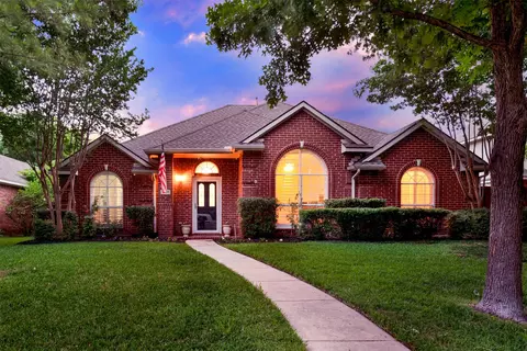 3209 Stonehenge Dr, Richardson, TX 75082