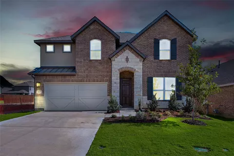 1823 Gateway Ln, Van Alstyne, TX 75495