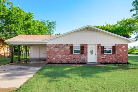 500 Pecan Ct, Rhome, TX 76078