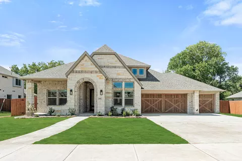2411 Amelia Ln, Mansfield, TX 76063