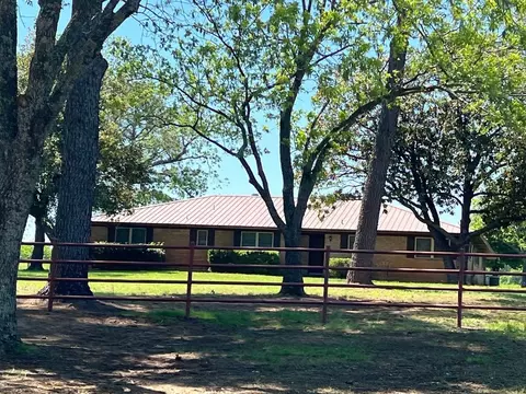 11005 N Fm 901, Sadler, TX 76264