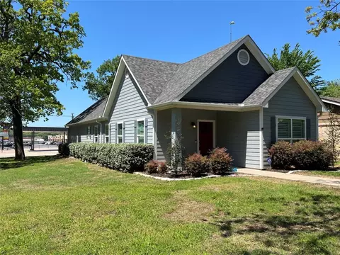 102 N Mckown Ave, Sherman, TX 75092
