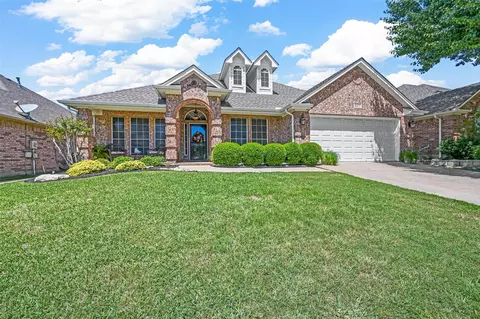 2717 White Rock Dr, Fort Worth, TX 76131