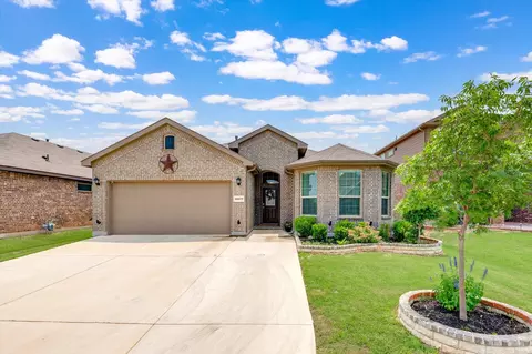 15977 Hayes Ridge Dr, Fort Worth, TX 76177