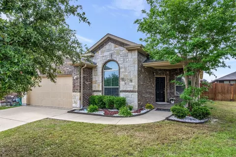 1800 Capulin Rd, Fort Worth, TX 76131