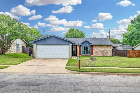 3509 Willow Ridge Dr, Arlington, TX 76017
