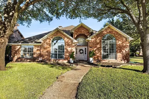 3302 N Spring Dr, Richardson, TX 75082