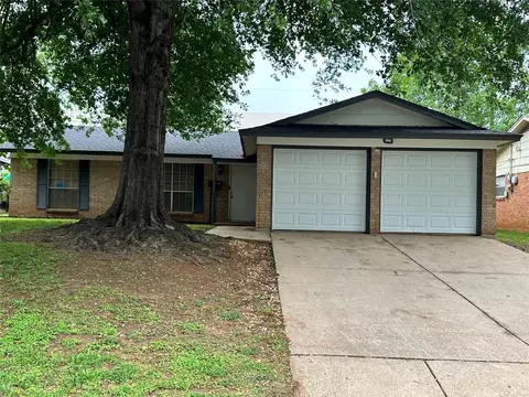 1308 New Haven St, Arlington, TX 76011