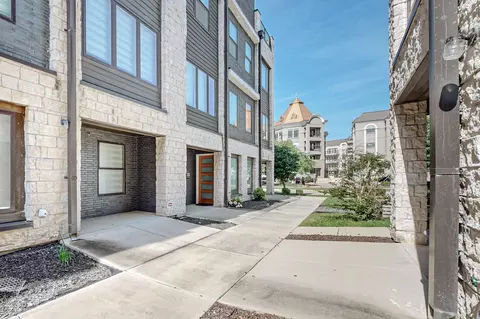 4060 Spring Valley Rd #204, Farmers Branch, TX 75244