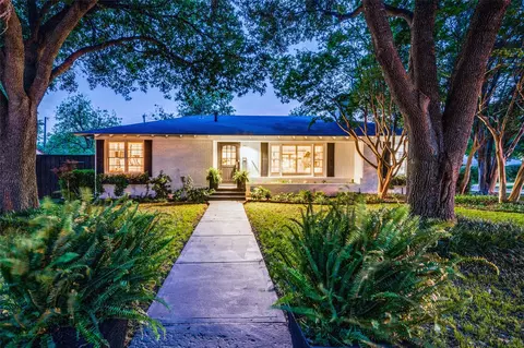 9845 Gooding Dr, Dallas, TX 75220