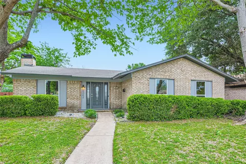 4042 Morgan Dr, Mesquite, TX 75150