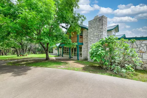 6000 Old Bridge Rd, Granbury, TX 76049