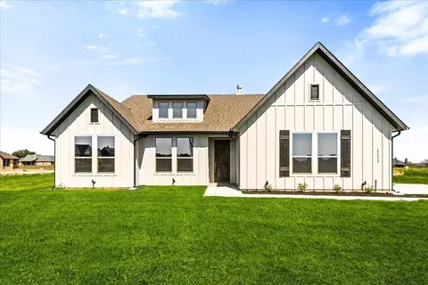 111 Trumpet Ct, Paradise, TX 76073