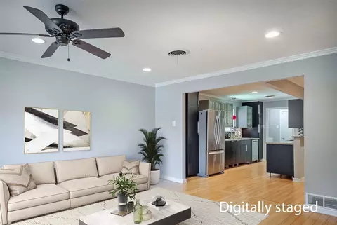 405 S Waterview Dr, Richardson, TX 75080
