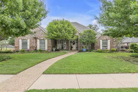 605 Warrington Ln, Southlake, TX 76092