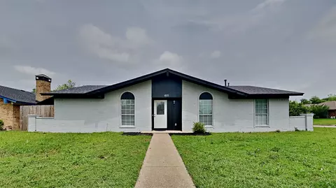 601 Wakefield Dr, Garland, TX 75040