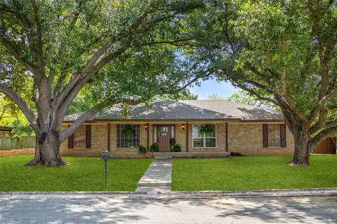 1 Canyon Creek Dr, Brownwood, TX 76801