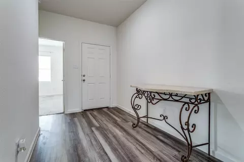 Entry Way - 762 Wilshire Dr, Lavon, TX 75166 photo 1 of 2