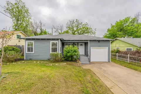 3363 Whittier St, Fort Worth, TX 76133