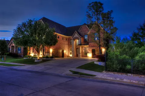1209 Norfolk St, Roanoke, TX 76262