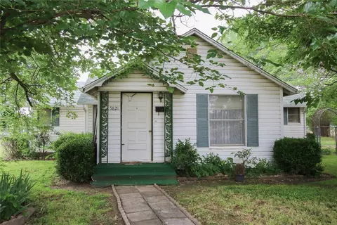 5821 Ridge Ln, Sansom Park, TX 76114