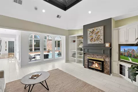 5908 Fossil Ridge Dr, Plano, TX 75093