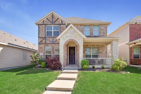 1008 Marietta Ln, Aubrey, TX 76227