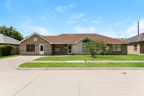 115 Connor Ct, Irving, TX 75060