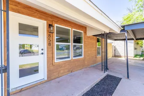858 N La Salle Dr, Abilene, TX 79603