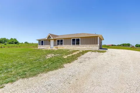 9501 Clark St, Joshua, TX 76058