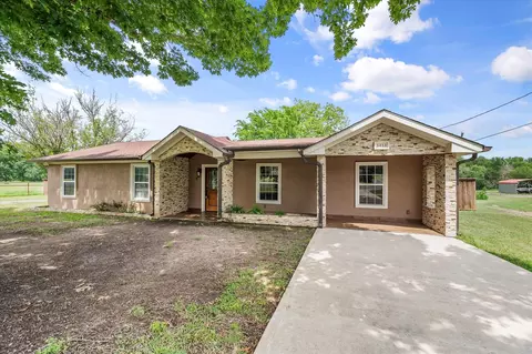 1413 Hidden Hills Dr, Corsicana, TX 75110