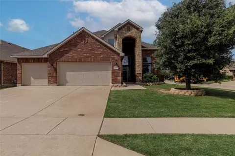 4400 Cypress Lake Ct, Crowley, TX 76036